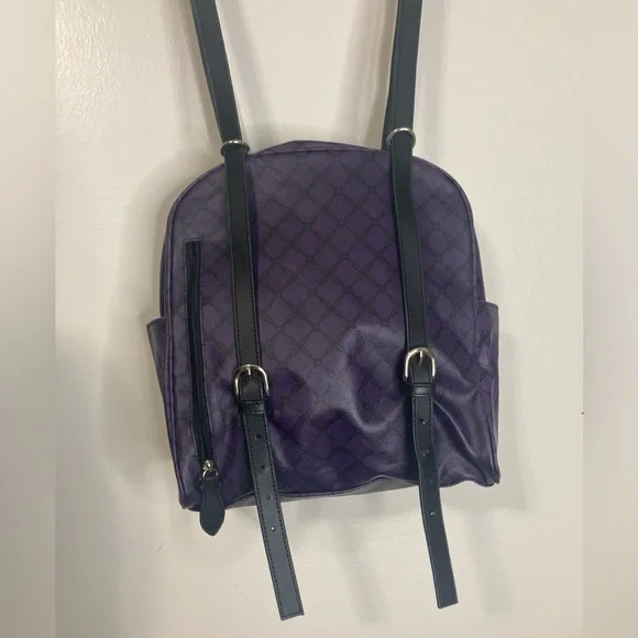 Like new Anna Sui purple faux leather mini backpack - Picture 2 of 9